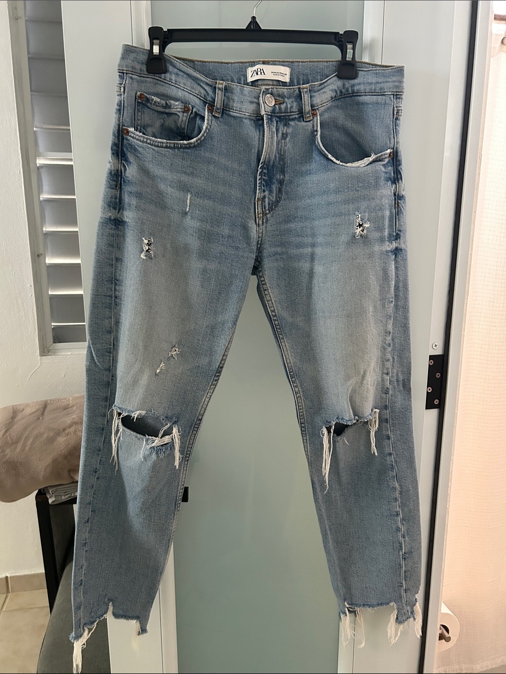Zara Light Blue Distressed Slim Straight Jeans